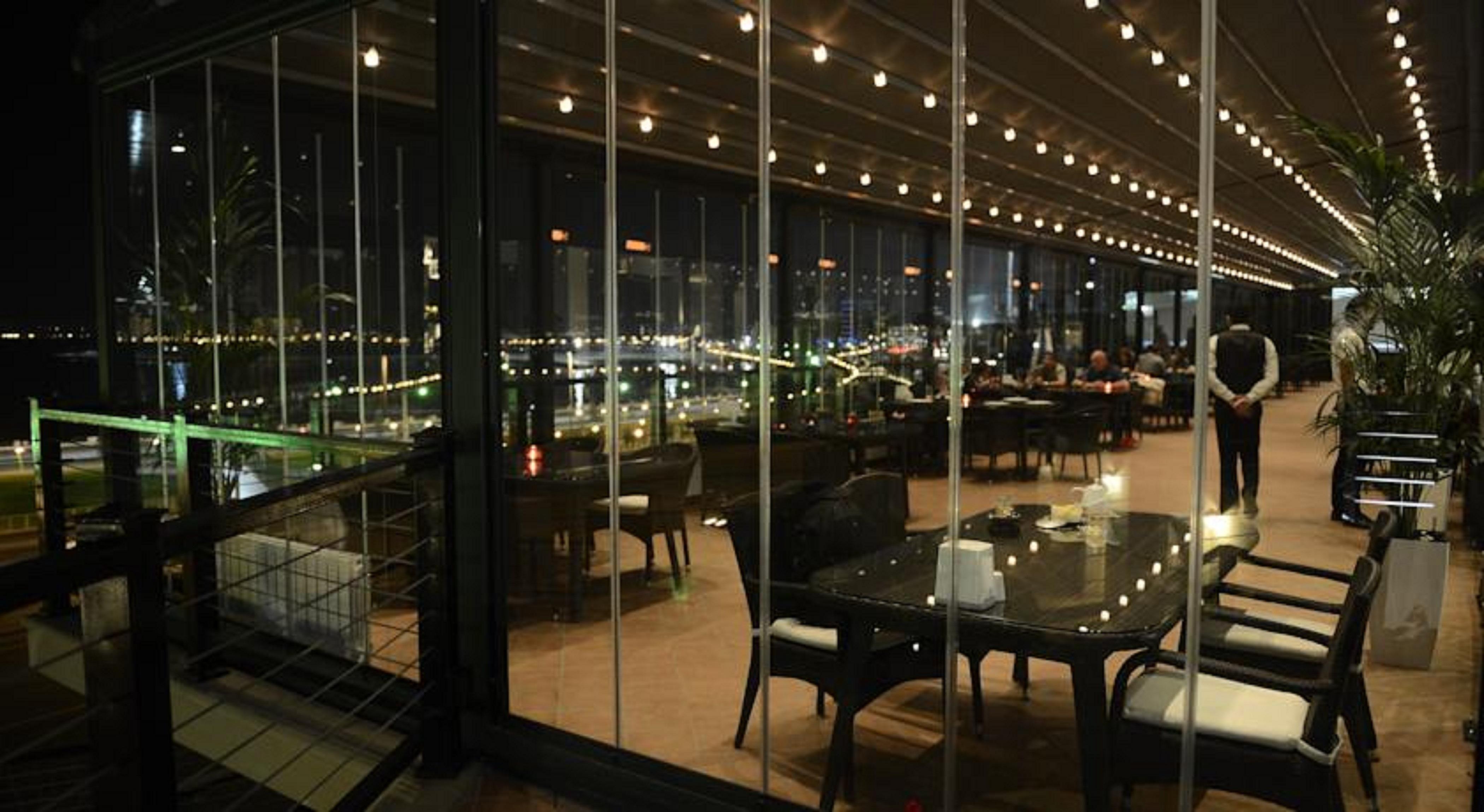 Riviera Hotel Baku Exteriör bild
