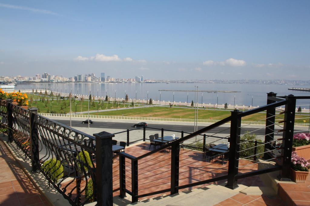 Riviera Hotel Baku Exteriör bild