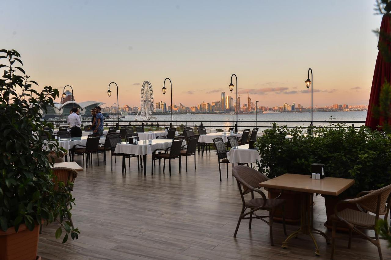 Riviera Hotel Baku Exteriör bild